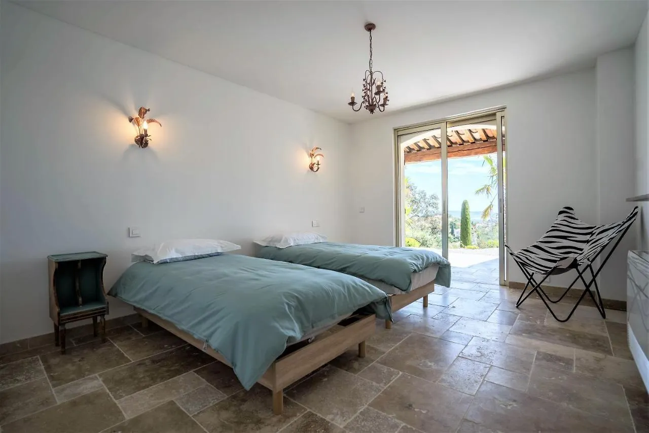 Holiday home Villa L'Esterel Avec Piscine Vue Mer 6 Pers Frejus France